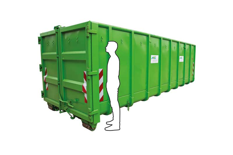 30 cbm Container im Vergleich zu einer Person von der Seite